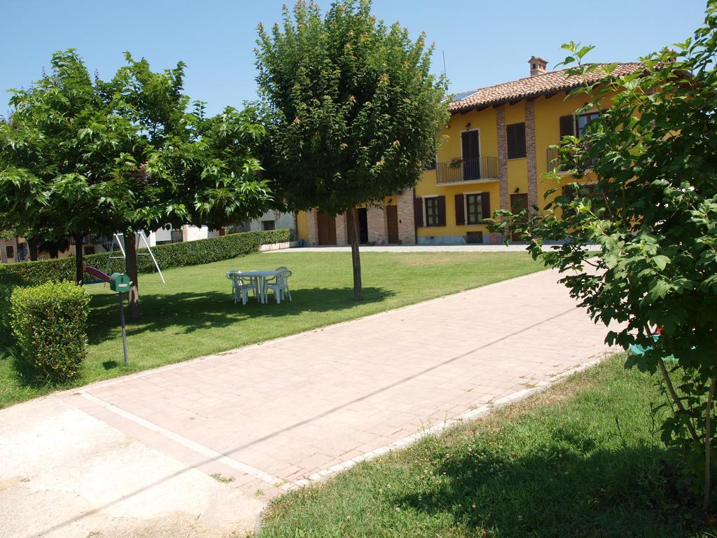 La Casa In Rivalta Villa Verduno Exterior foto
